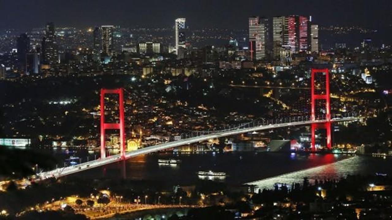 15 Temmuz Şehitler K&ouml;pr&uuml;s&uuml; trafiğe kapatıldı