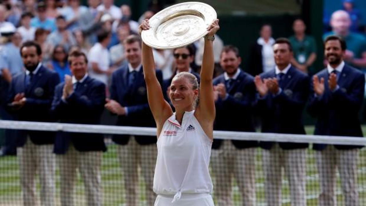 Wimbledon'da şampiyon Kerber! Serena'yı devirdi