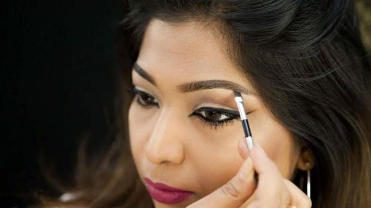 Doğru kaş rengi nasıl bulunur?