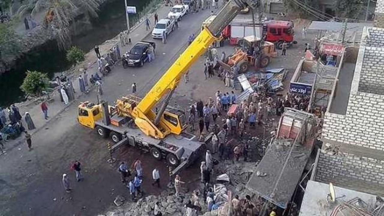 Mısır'da feci kaza: 12 ölü 28 yaralı