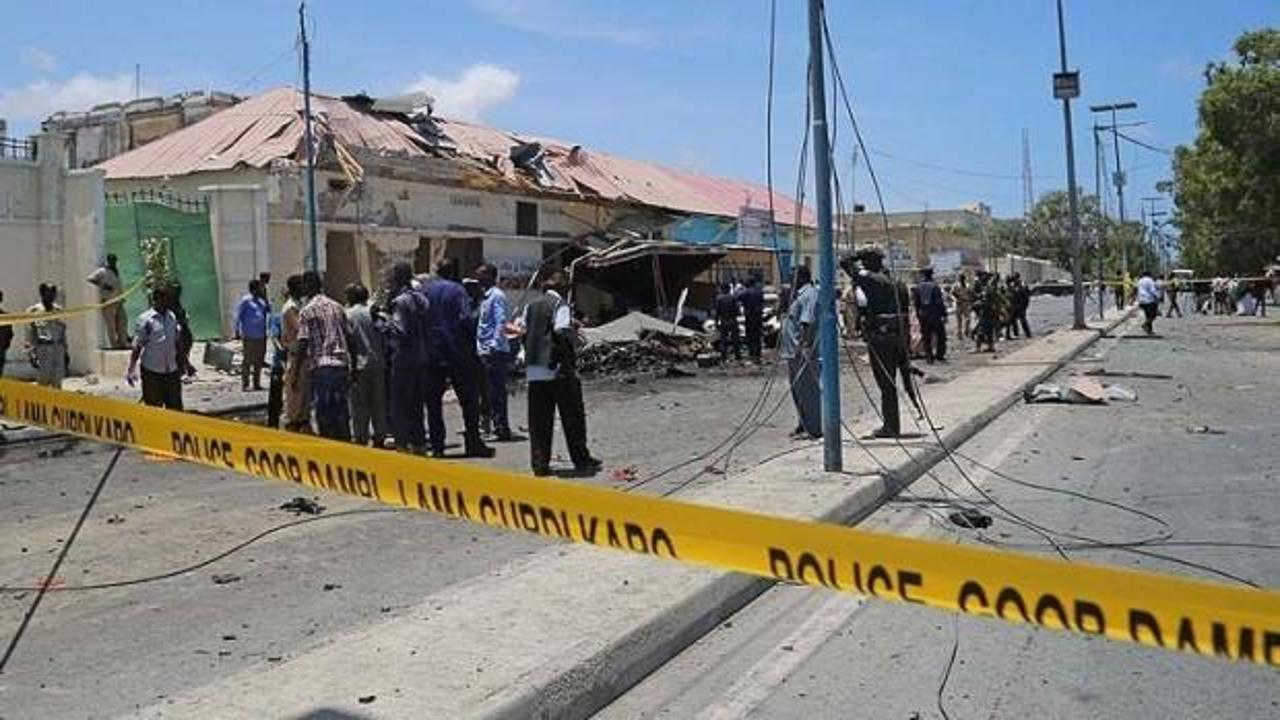 Somali'de 2 ayrı bombalı saldırı: 2 ölü