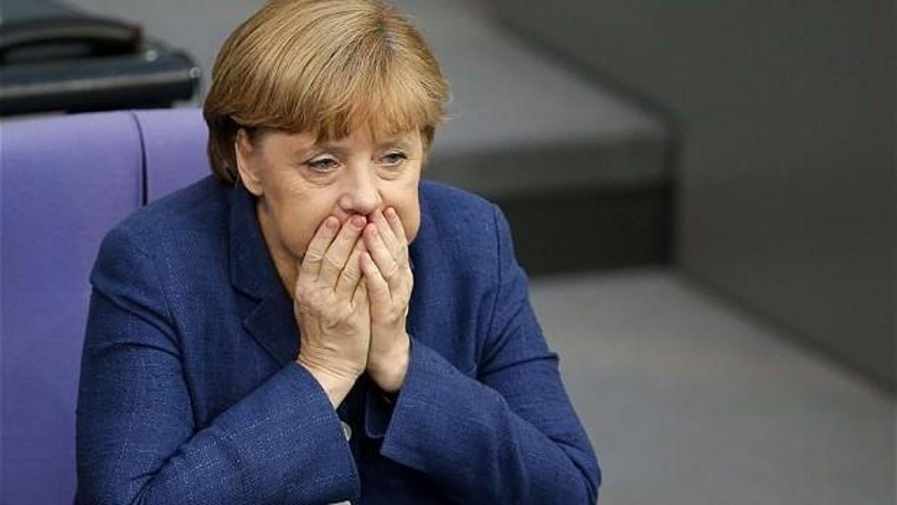 Tehditler işe yaramadı, Merkel yüz üstü kaldı!