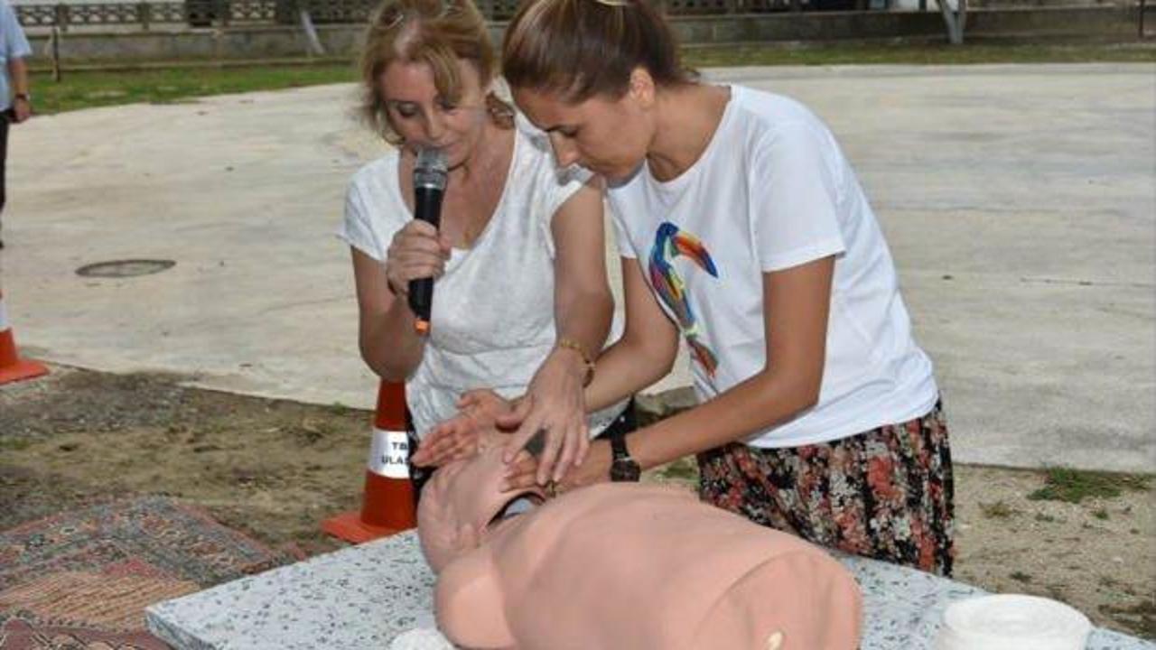 Kadınlara ilkyardım eğitimi