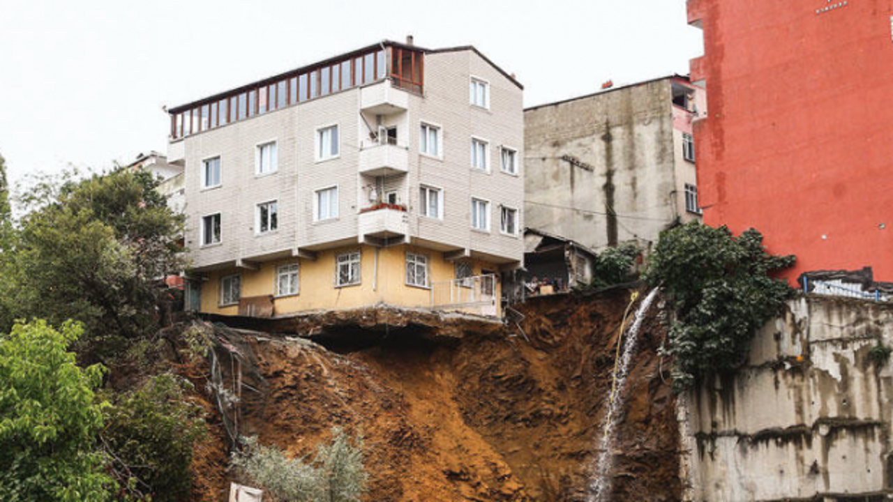 Beyoğlu Sütlüce'deki bina neden yıkıldı? Çarpıcı detaylar ortaya çıktı!