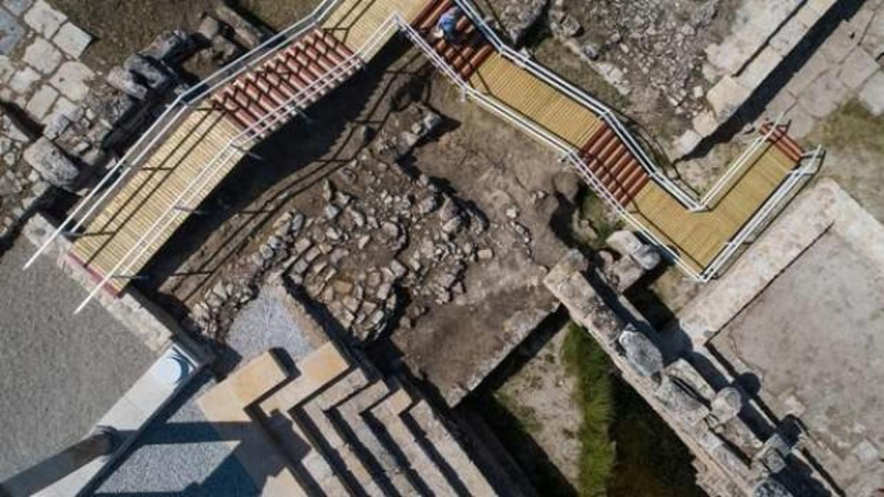 Cehennem kapısı ziyarete açılıyor!