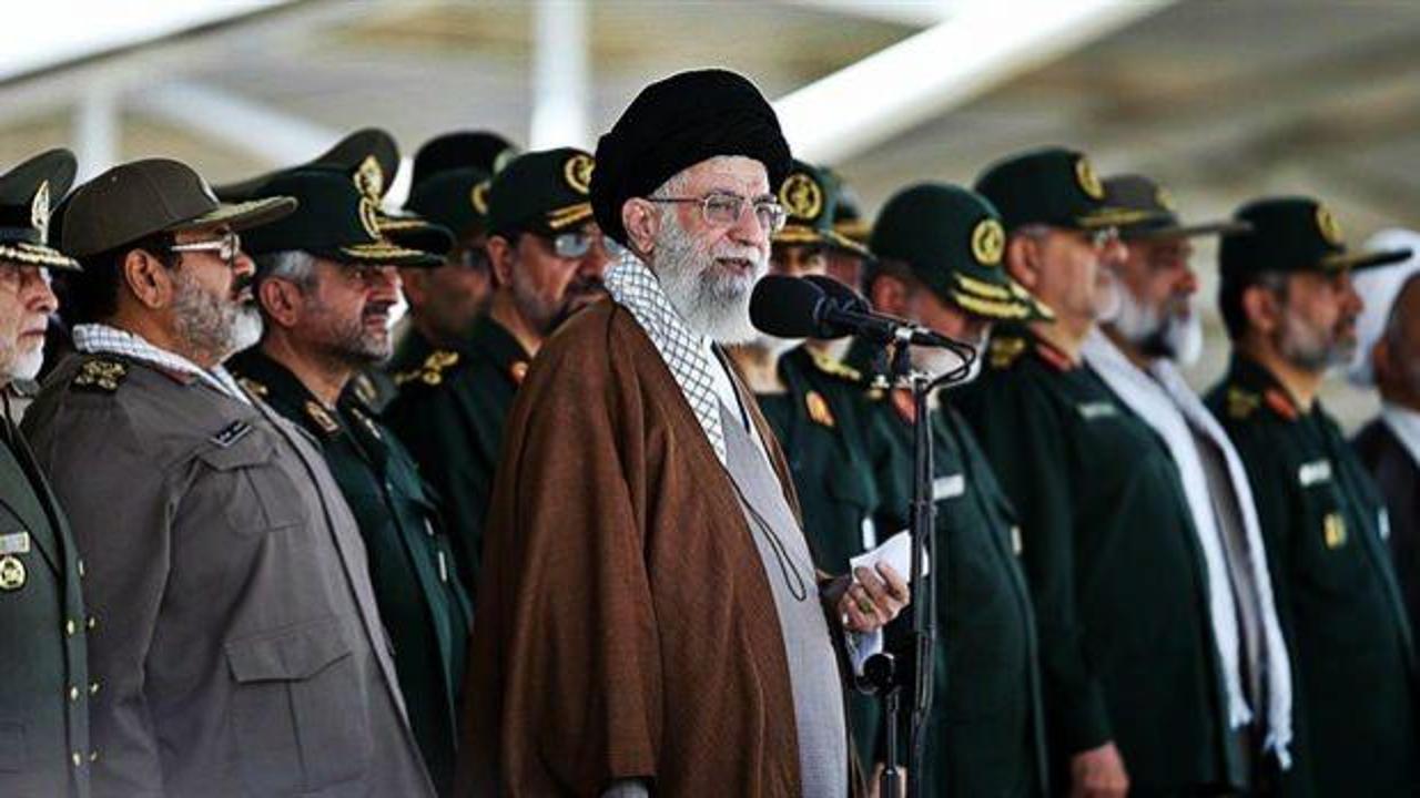 'İran 40 yıldır 400-500 kişi tarafından yönetiliyor'
