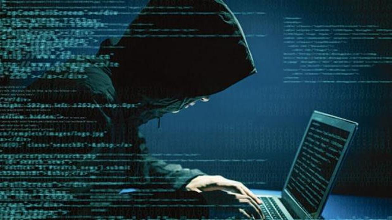 Hacker'lar bankadan 2.4 milyon dolar çaldı!