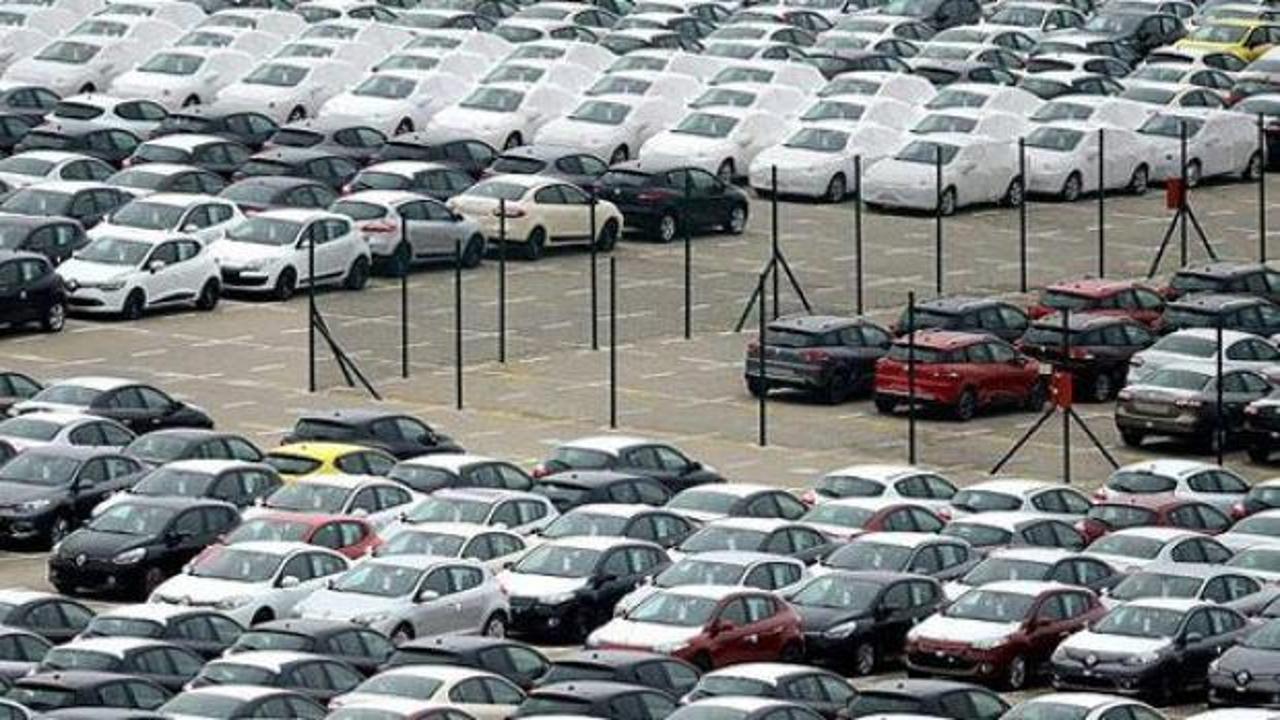 Otomobil ve hafif ticari araç satışları düştü