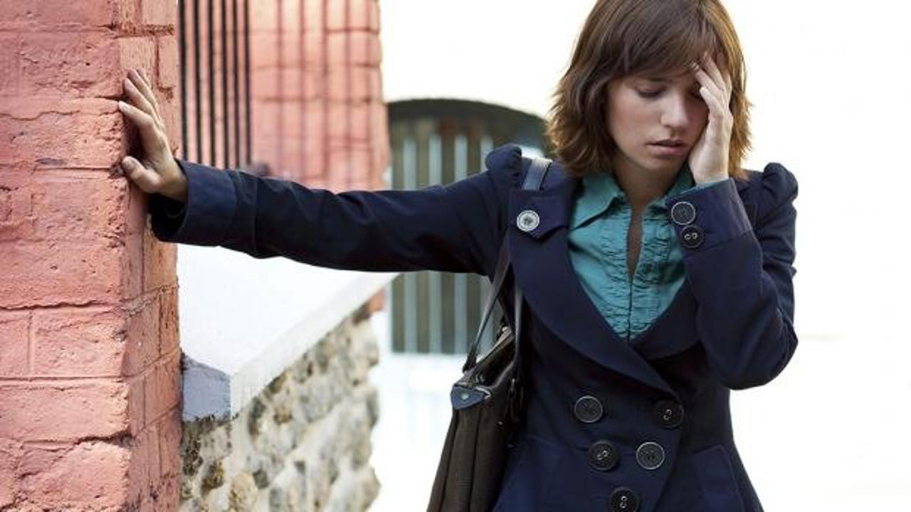 Tiyamin (B1) eksikliğinin belirtileri nelerdir?