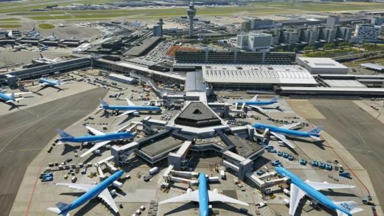 Hollanda'da alarm: Bütün uçuşlar durduruldu
