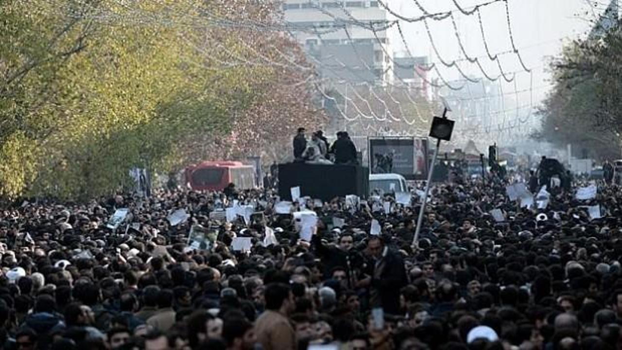 İran duyurdu: Ülkemizde darbe planlıyorlar!