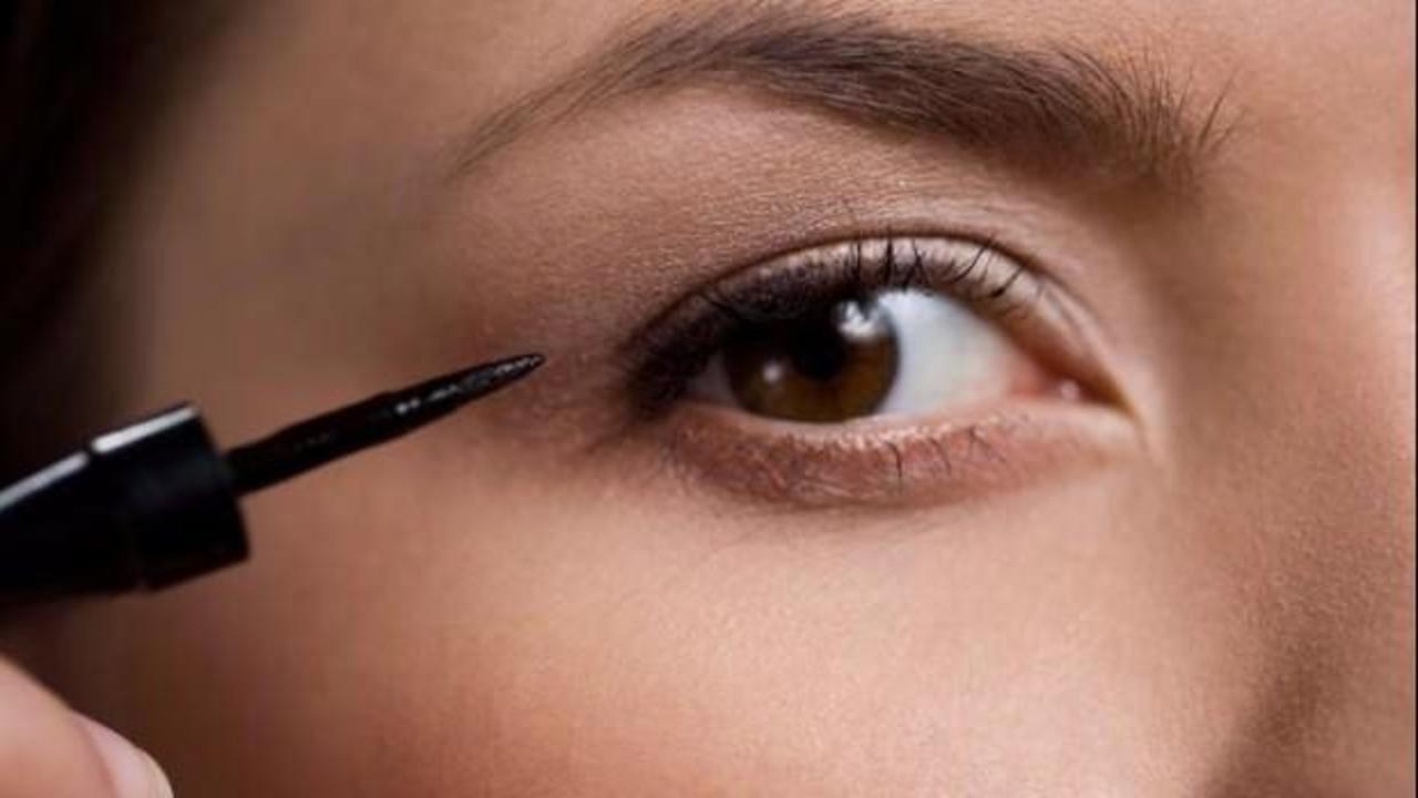 Kolay eyeliner sürme yöntemleri