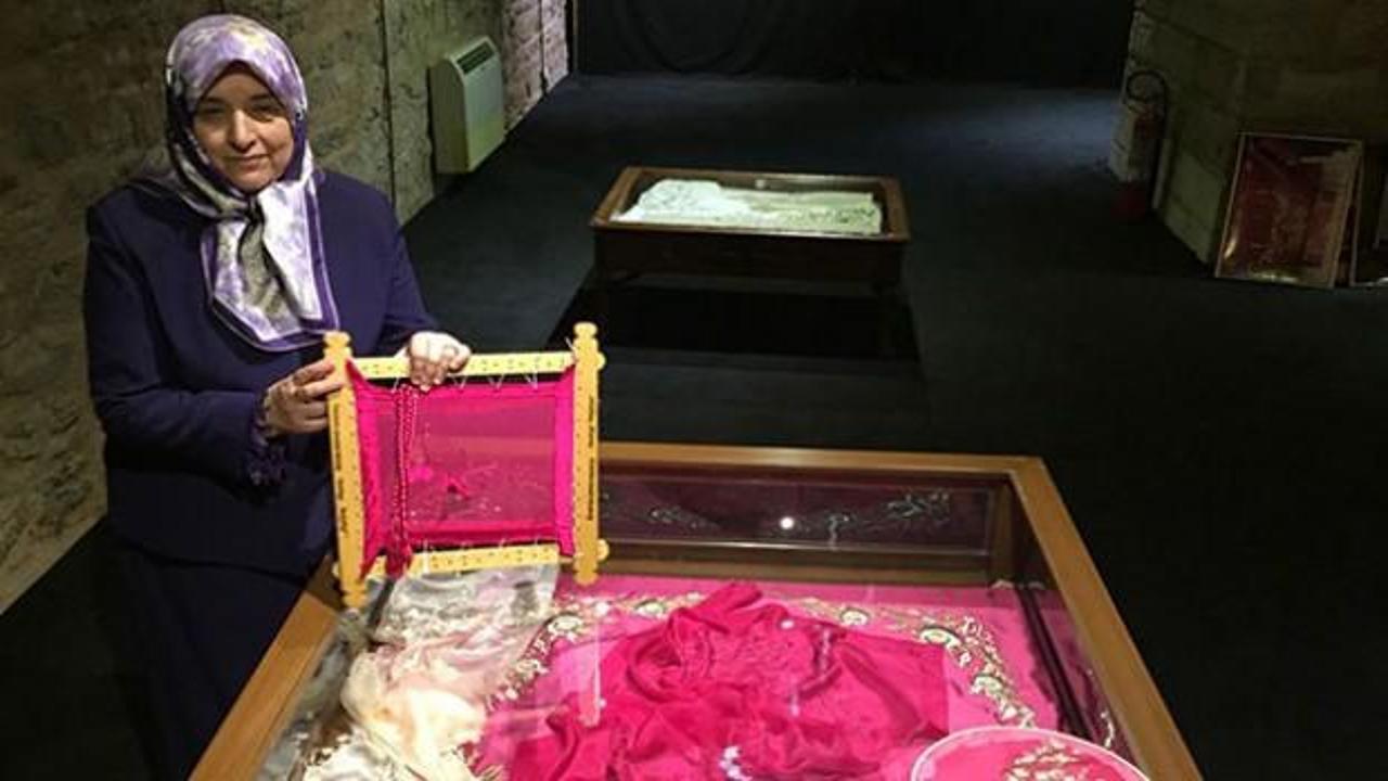 T&uuml;rk kadınlarının nakışları 2'nci Elizabeth'in sarayını s&uuml;sl&uuml;yor