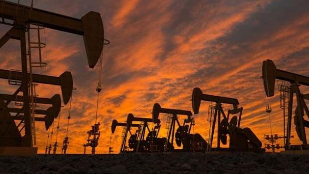 Brent petrolün varili 72,26 dolar