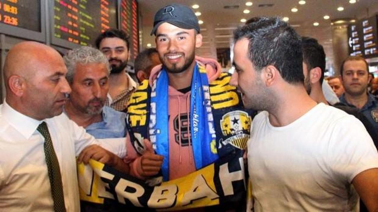 Diego Reyes'ten Fenerbahçeli paylaşım