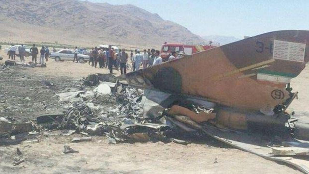 İran'da savaş uçağı düştü!
