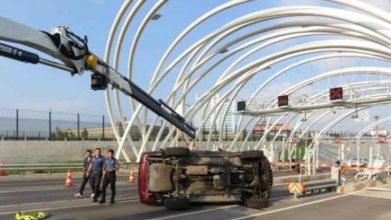 Avrasya Tüneli'nde kaza! 3 gişe trafiğe kapatıldı