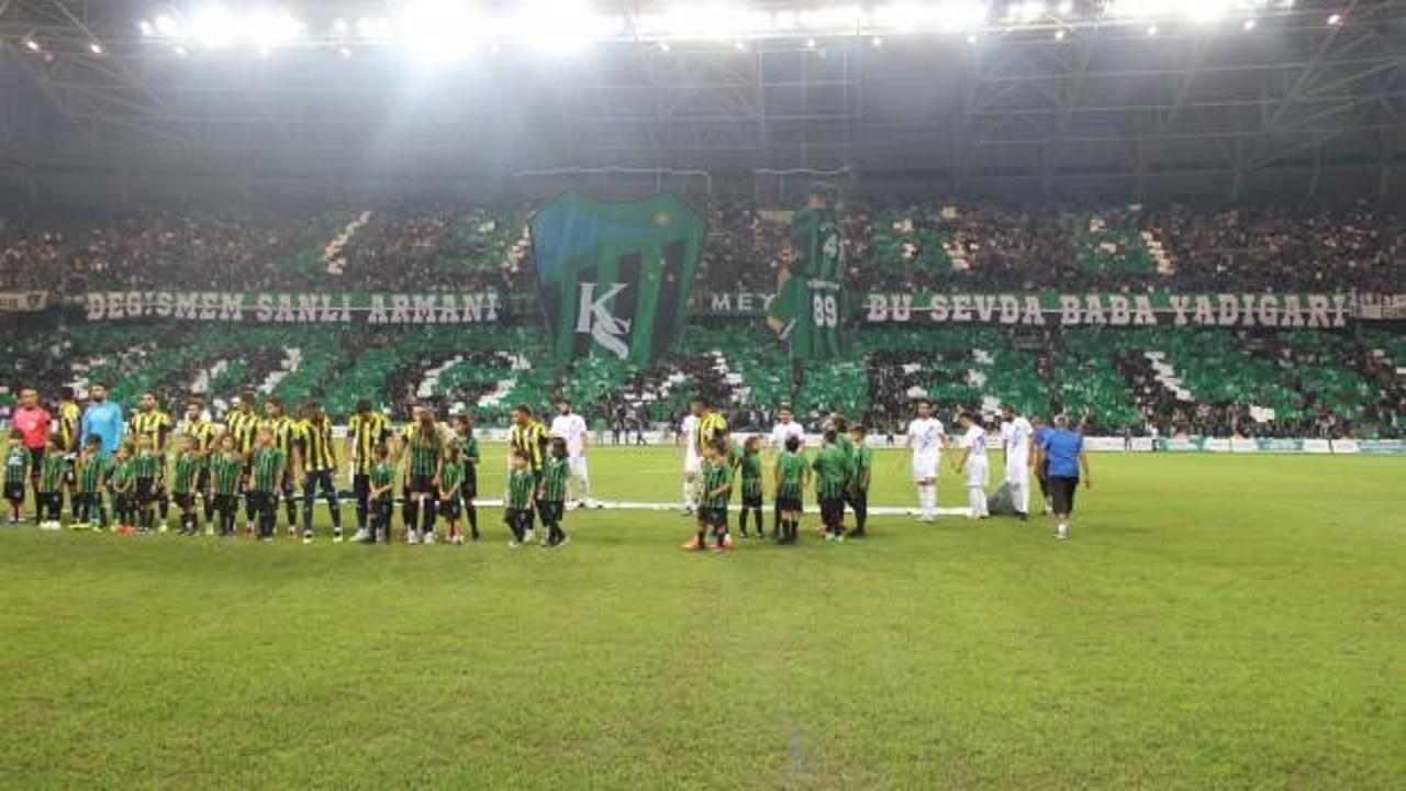 Kocaelispor yeni stadında ilk maçına çıktı