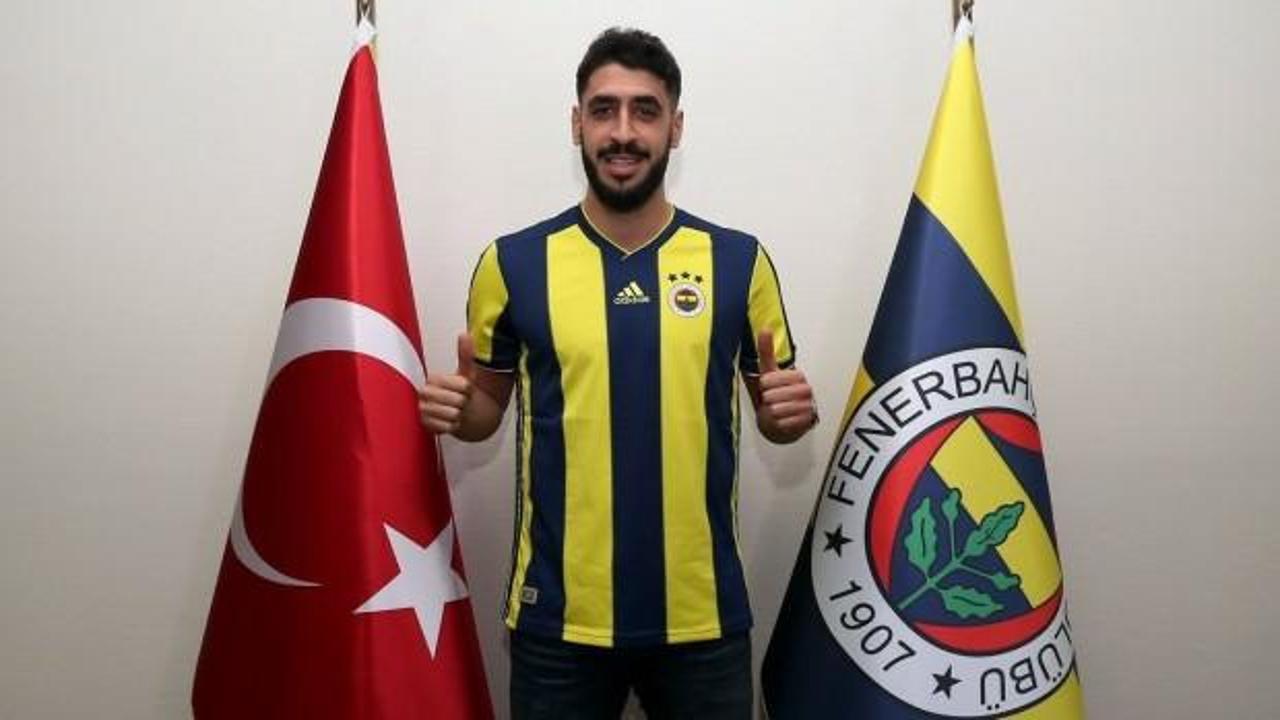 Beşiktaş'ı reddedip F.Bahçe'ye imza attı