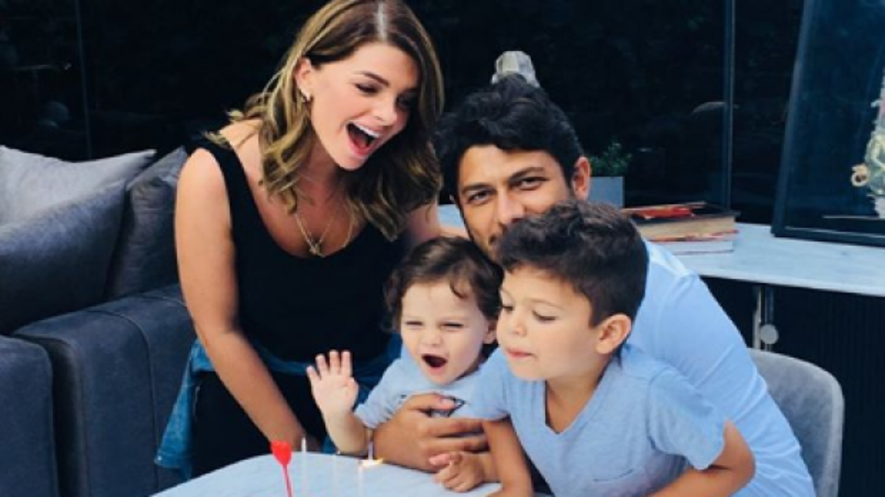 Pelin Karahan'dan eşine romantik kutlama!