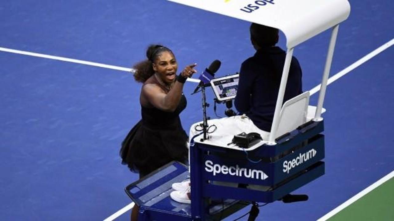 Dev finalde Serena çıldırdı! 'Hırsızsın'