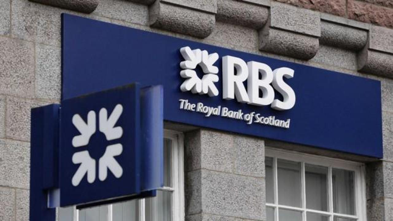 İngiliz banka 54 şubesini kapatacak!