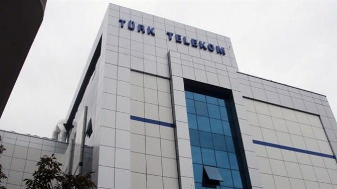 Türk Telekom'da iki istifa