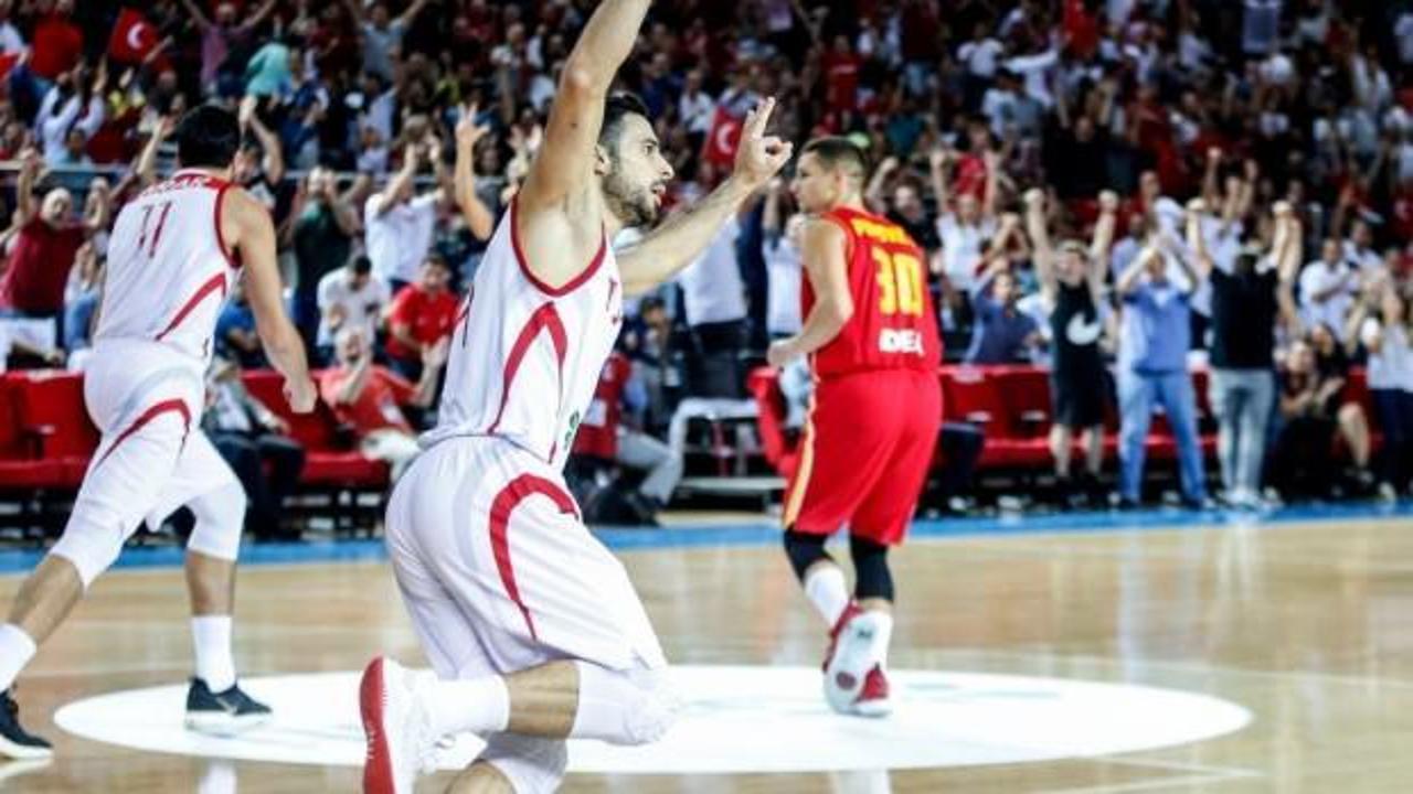 Karadağ-Türkiye maçının yeri değişti