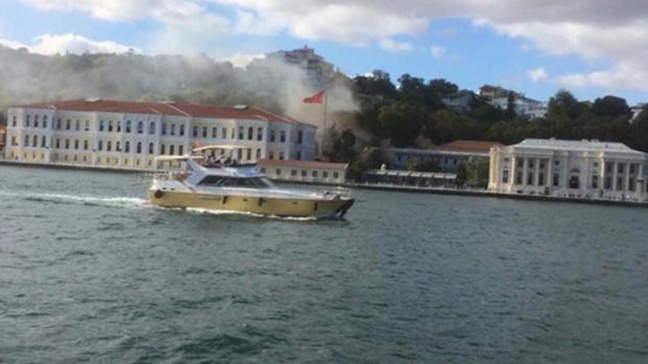 Beşiktaş'ta yangın! Dumanlar her yeri sardı