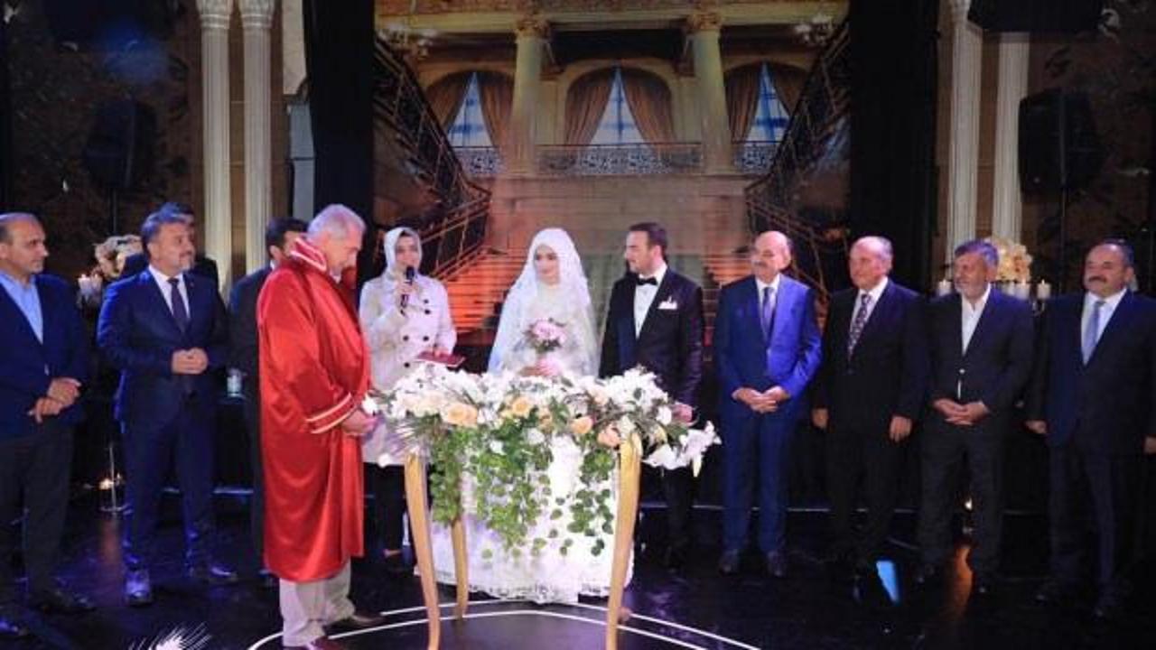 Fatma Betül Sayan Kaya nikah şahidi oldu