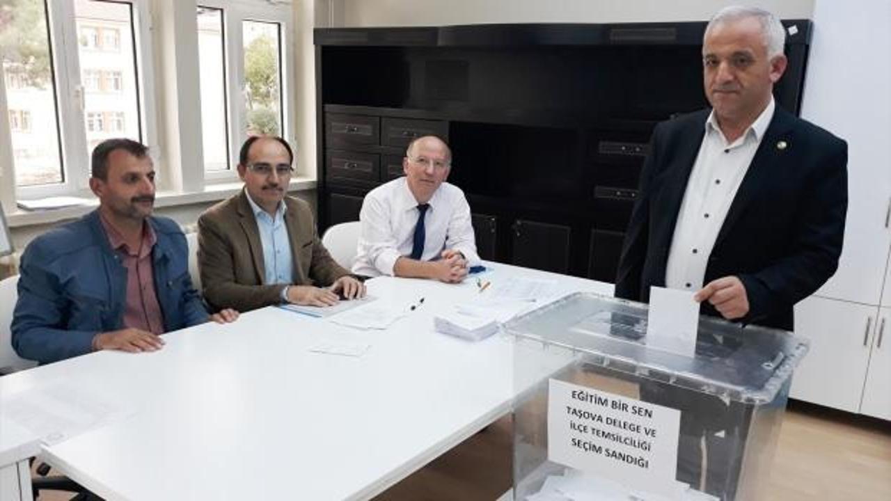 Eğitim-Bir-Sen Taşova İlçe Teşkilatı'nda seçim