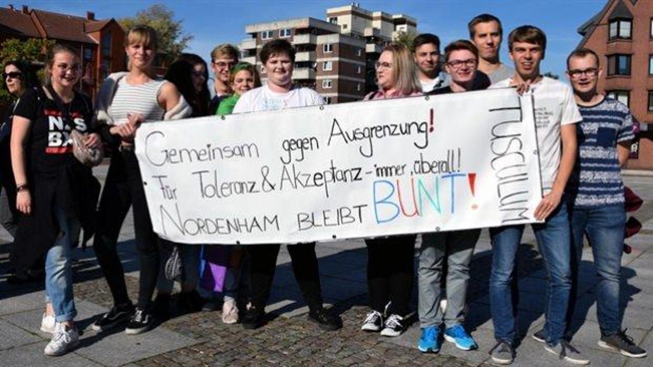 Almanya'da protesto: Müslümanlar Almanya'ya aittir