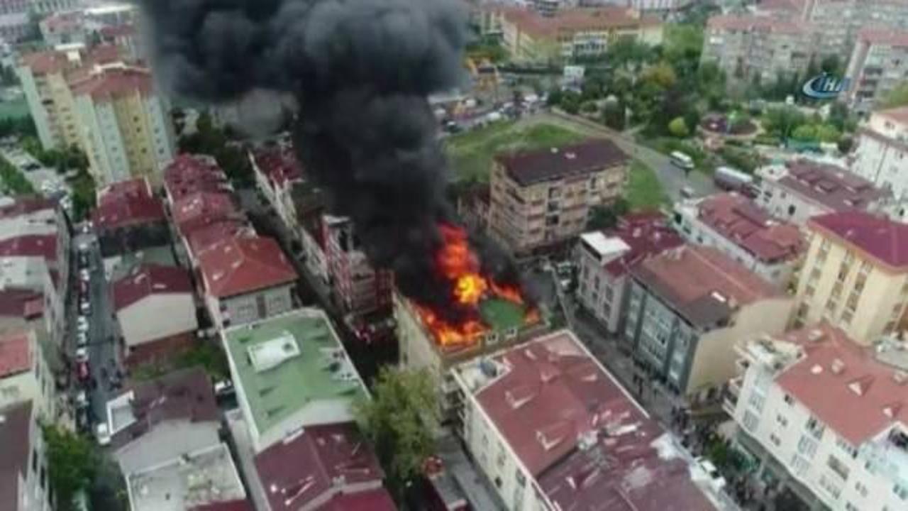 Halkalı'da korkutan bina yangını