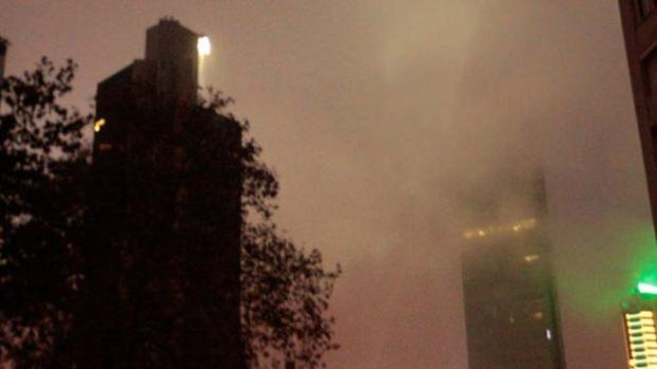 İstanbul'da sis! Gökdelenler kayboldu