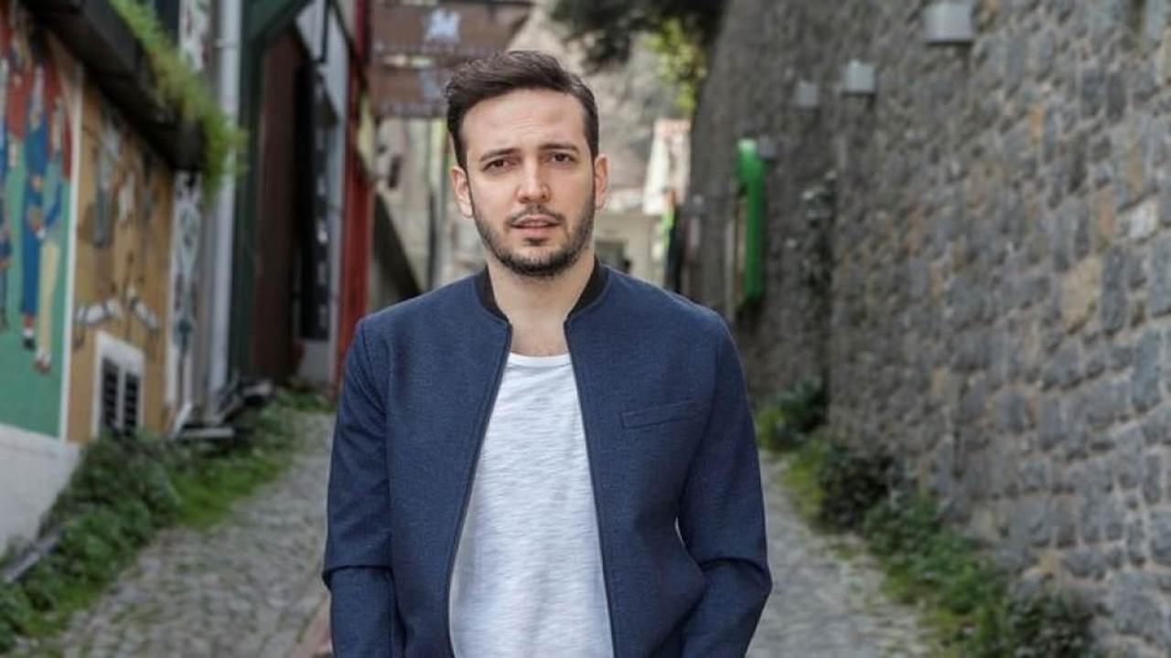 Oğuzhan Koç'un burnu otobüse yapıştı!