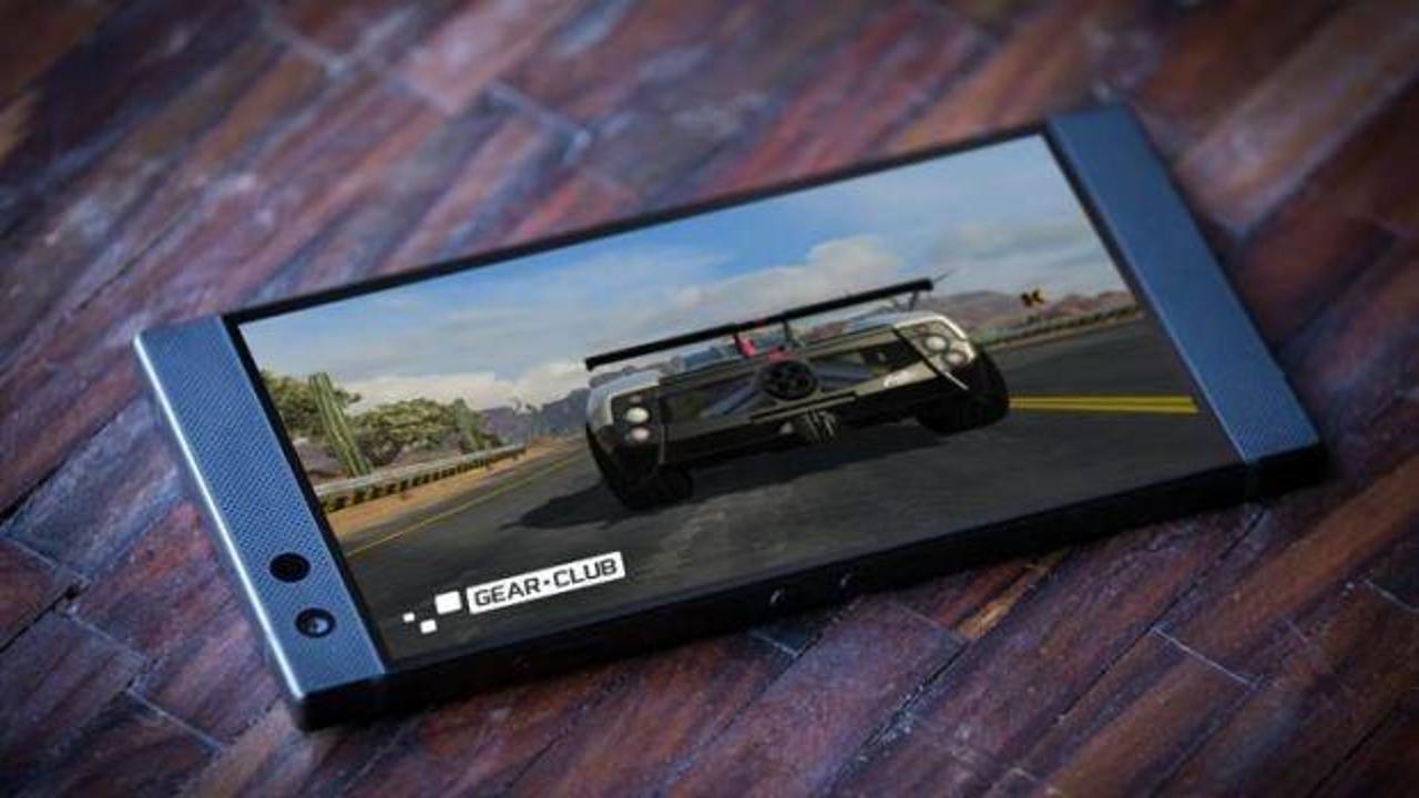 Razer Chroma destekli Razer Phone 2 duyuruldu