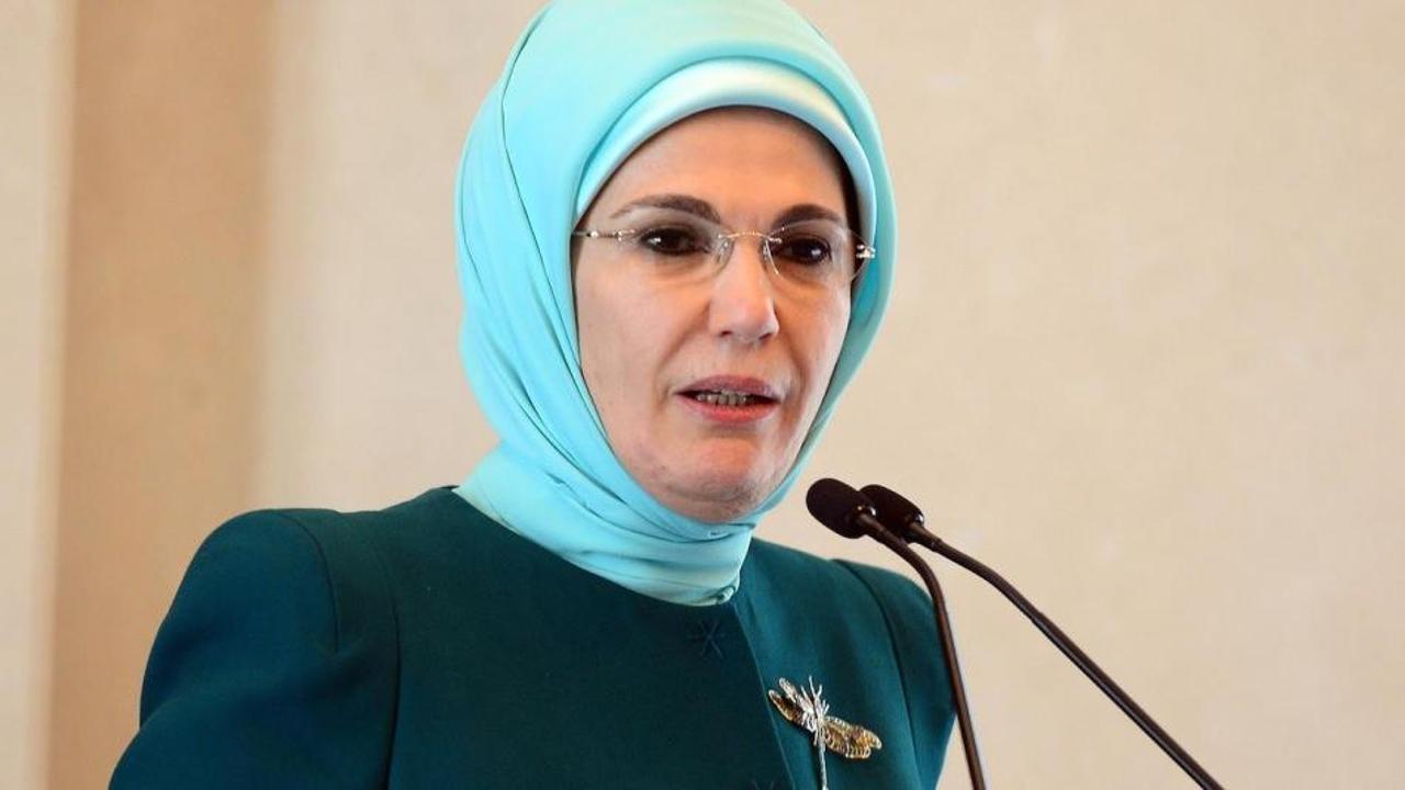 Emine Erdoğan'dan Ara Güler mesajı!