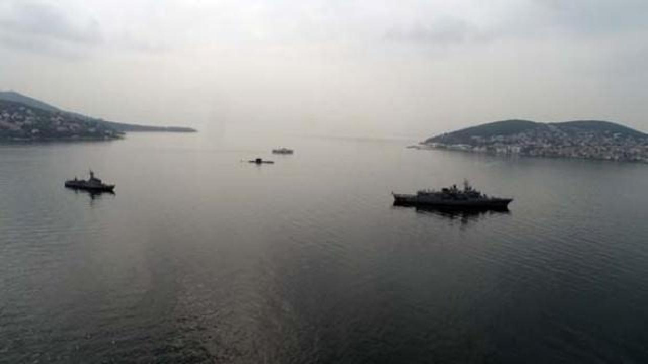 İstanbul açıklarında denizaltı ve savaş gemileri!