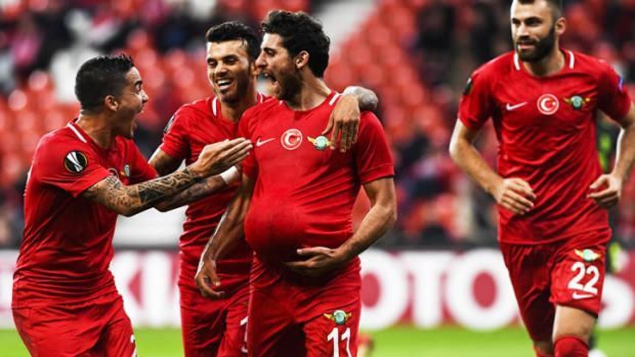 Sevilla - Akhisar maçında ilk 11'ler belli oldu