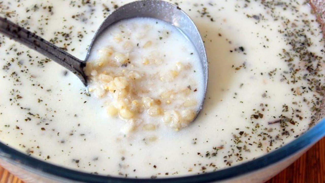 Enfes ayran aşı &ccedil;orbası tarifi