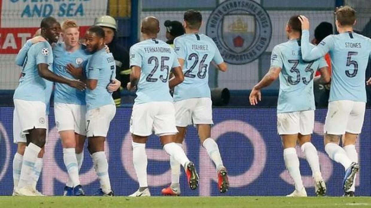 Manchester City Shakhtar'ı dağıttı