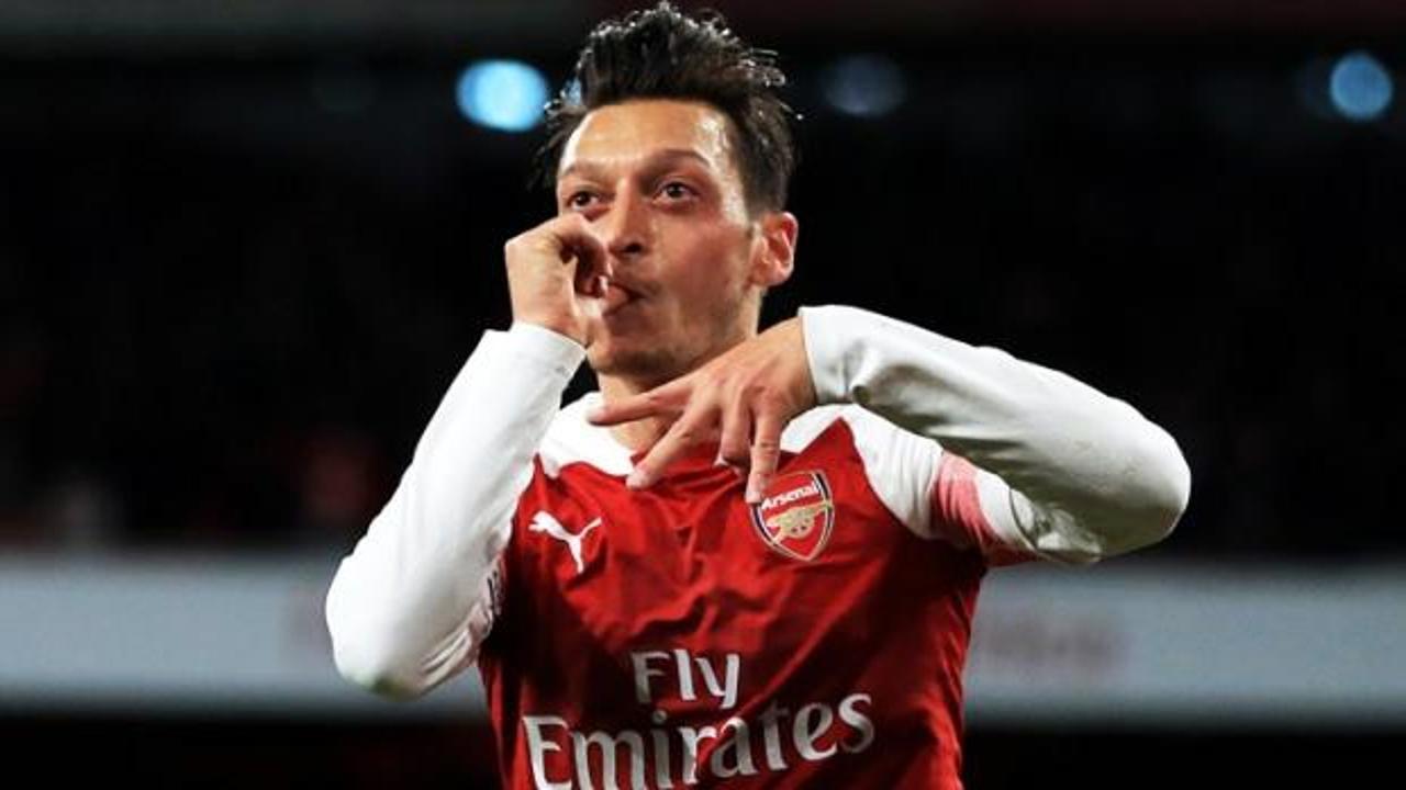 Mesut Özil'den sürpriz Türkiye cevabı!