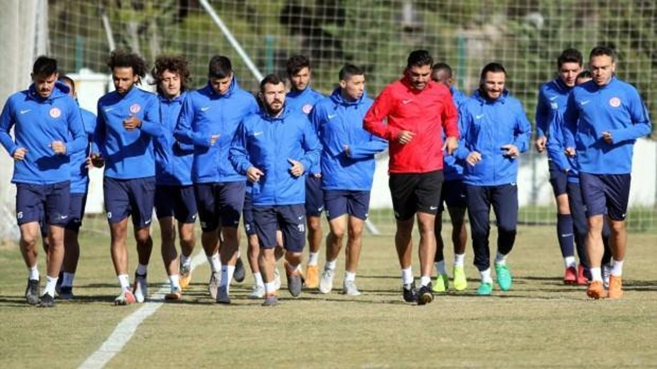 Antalyaspor, Afganistan A Milli Takımı'na karşı