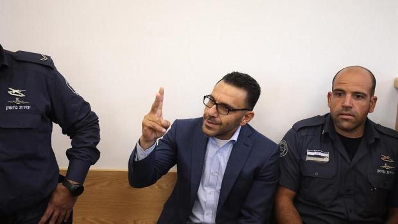 İsrail Kudüs Valisi'ni yeniden gözaltına aldı!