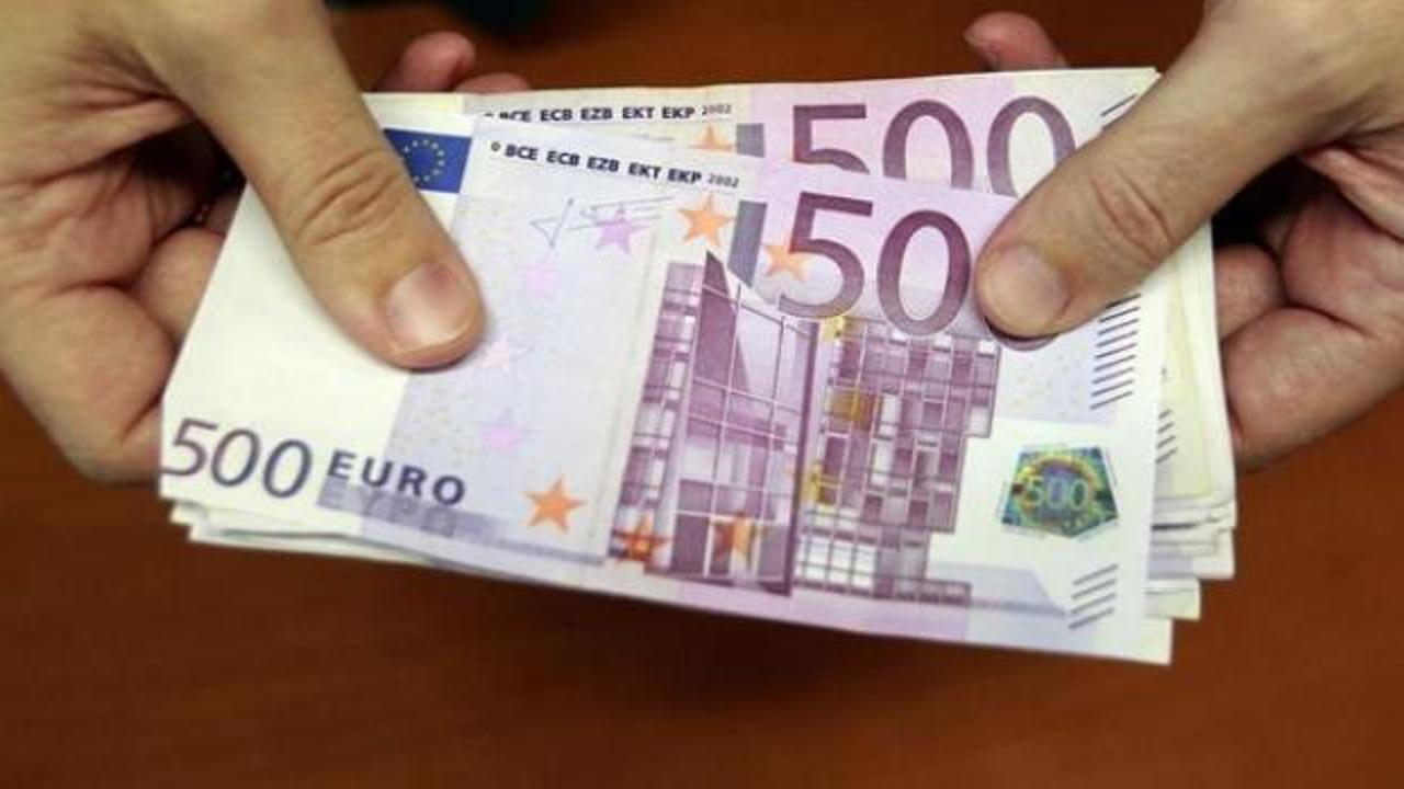 Avrupalılar euroya güveniyor
