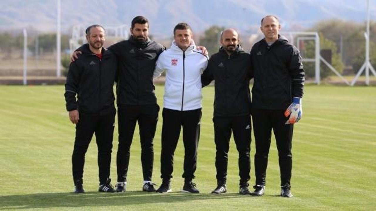 Sivasspor yeni teknik direktörünü açıkladı!