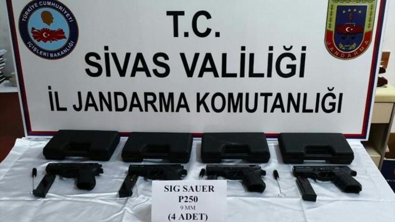 Sivas'ta silah kaçakçılığı operasyonu