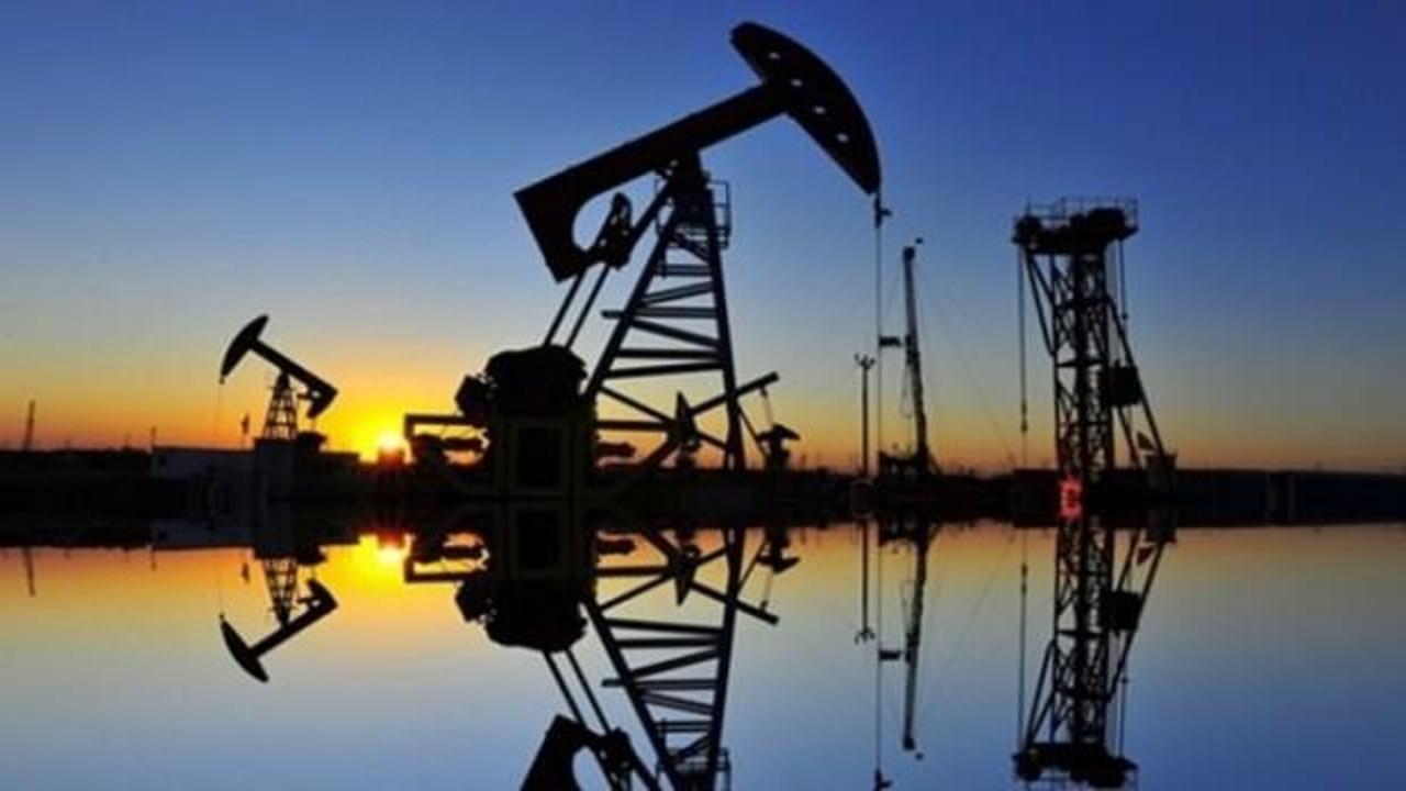 Brent petrolün varili 62,37 doları