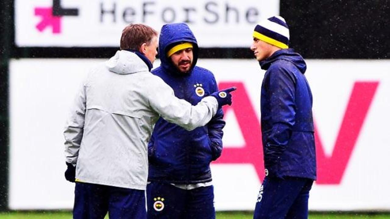 Koeman, Eljif'i yanına çağırdı! "Antrenmanı bırak"