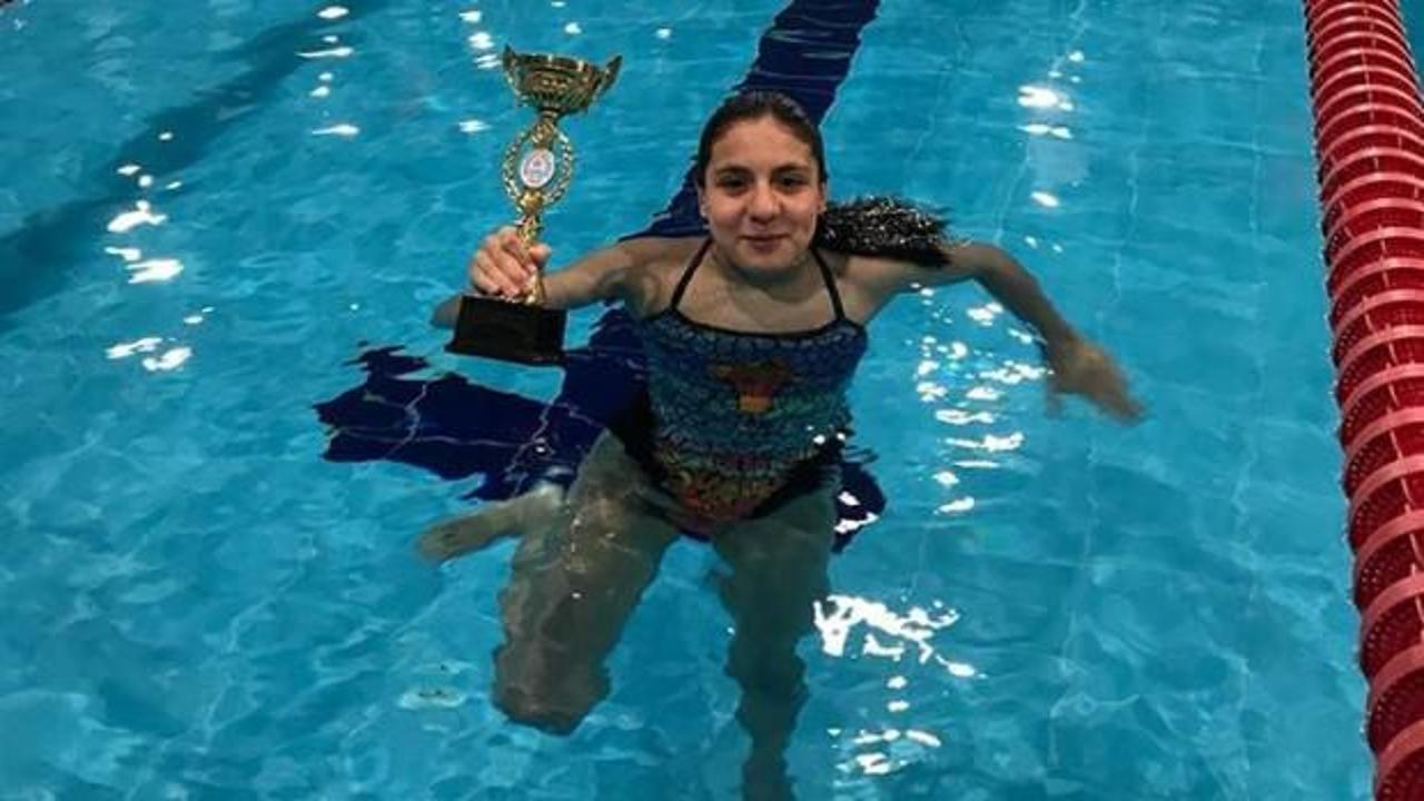 Merve Tuncel y&uuml;zmede rekora doymuyor